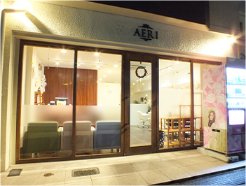 店外夜の雰囲気